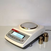 весы лабораторные ADT1200 (АХIS) на 1200 г
